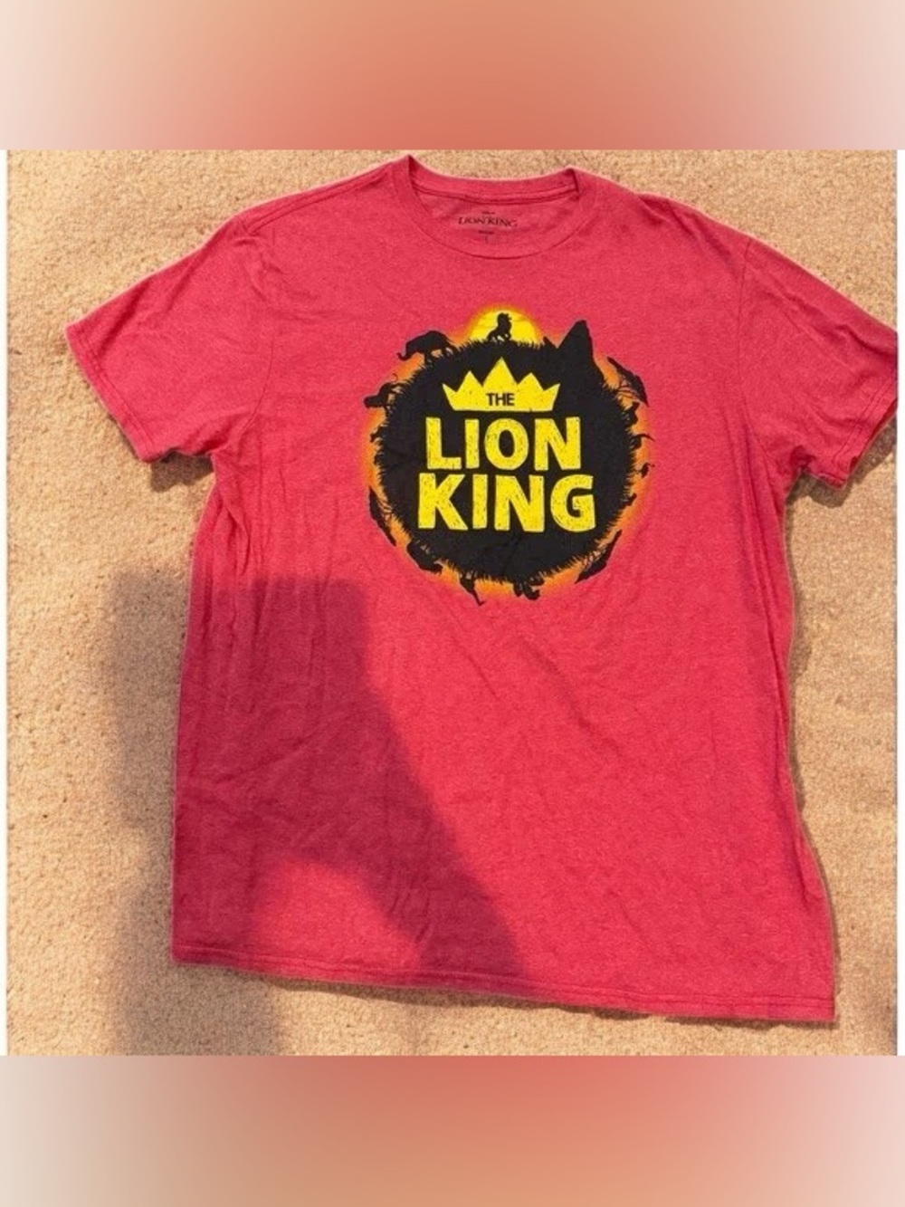 🧚🏻‍♀️The Lion King Graphic Tee - Red